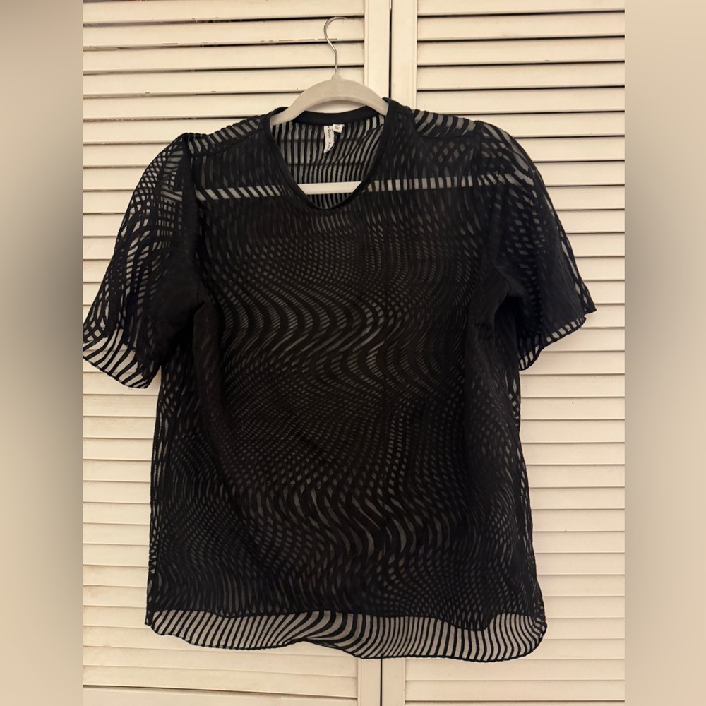 & Other Stories Black Sheer Wave-Pattern Short Sleeve Tee